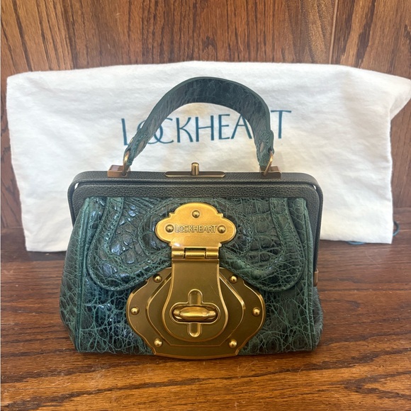 Lockheart Rare Mock Crocodile Push-Lock Embossed 
 Handbag‎ Vintage Y2K - Picture 1 of 7